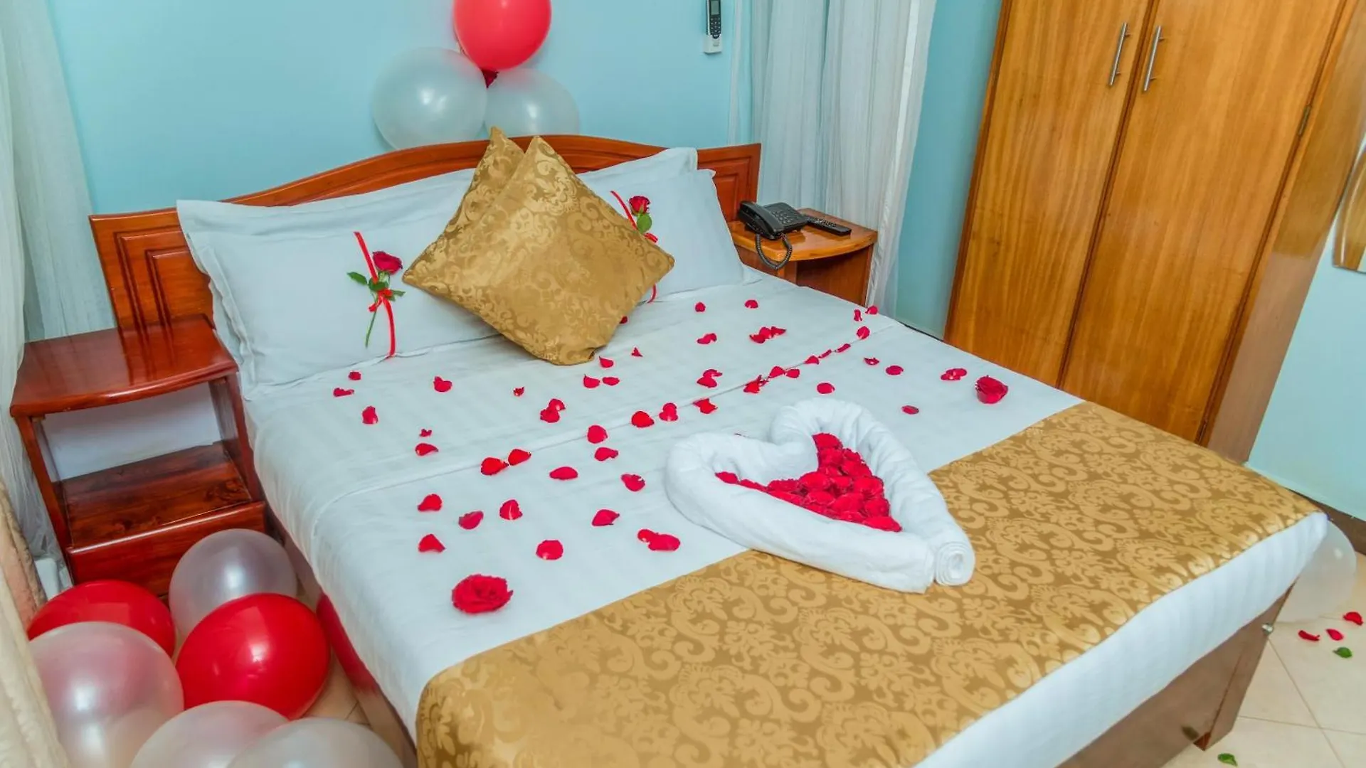 *****  Jevine Hotel Kampala Uganda